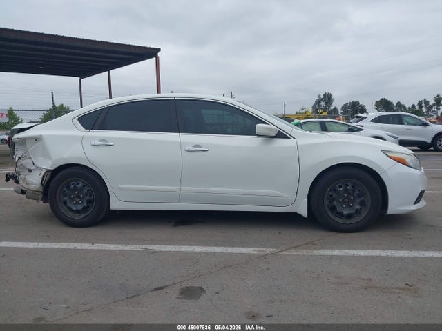 Продаж на аукціоні авто 2017 Nissan Altima 2.5 S, vin: 1N4AL3AP5HN306236, номер лоту: 45007836