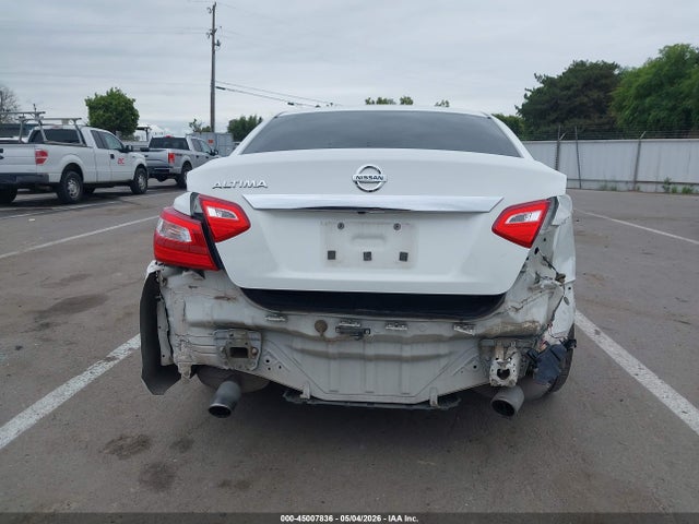 Продаж на аукціоні авто 2017 Nissan Altima 2.5 S, vin: 1N4AL3AP5HN306236, номер лоту: 45007836
