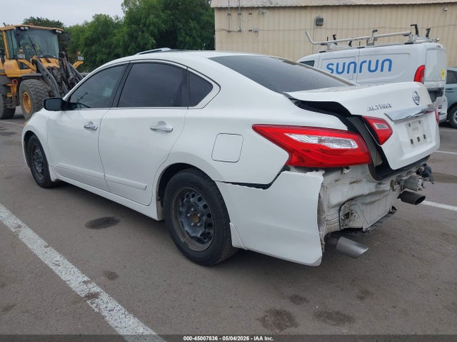 Продаж на аукціоні авто 2017 Nissan Altima 2.5 S, vin: 1N4AL3AP5HN306236, номер лоту: 45007836