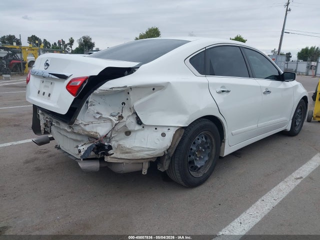 Продаж на аукціоні авто 2017 Nissan Altima 2.5 S, vin: 1N4AL3AP5HN306236, номер лоту: 45007836
