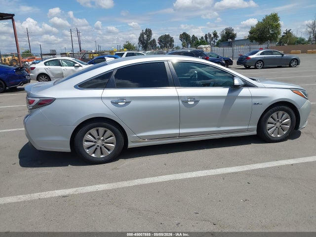 Aukcja sprzedaży 2017 Hyundai Sonata Hybrid Se, vin: KMHE24L14HA059209, numer aukcji: 45007885