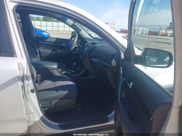 Продаж на аукціоні авто 2013 Kia Sorento Lx, vin: 5XYKT3A65DG349577, номер лоту: 45007898