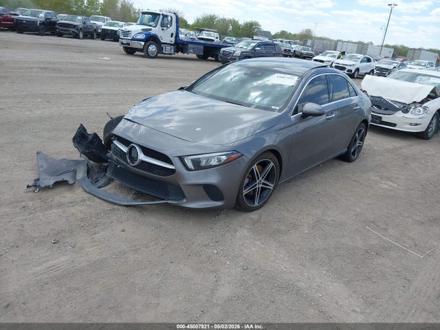 WDD3G4FBXKW014180 Mercedes-Benz A 220 4matic