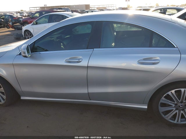 45007939 :رقم المزاد ، WDDSJ4EB5JN592898 vin ، 2018 Mercedes-benz Cla 250 مزاد بيع