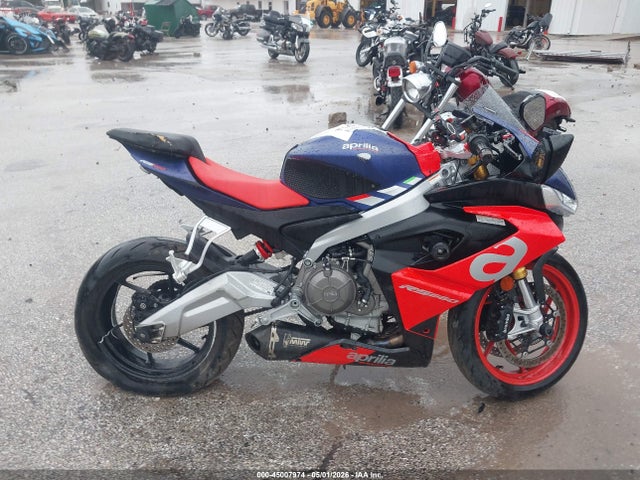 ZD4KSUG00NS000872 Aprilia Rs 660