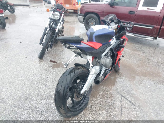 ZD4KSUG00NS000872 Aprilia Rs 660