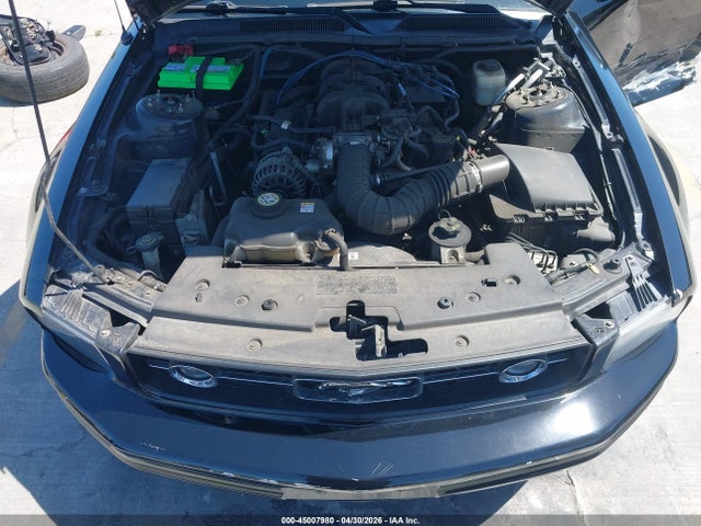 2008 Ford Mustang V6 Deluxe/v6 Premium მანქანა იყიდება აუქციონზე, vin: 1ZVHT80N885111007, აუქციონის ნომერი: 45007980