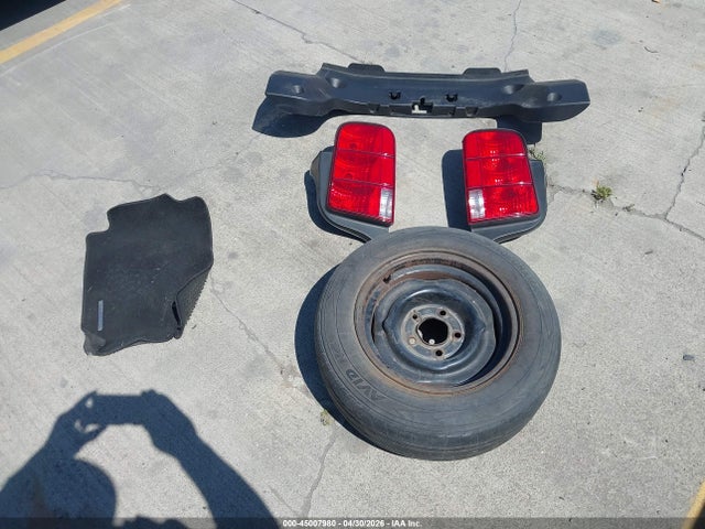 2008 Ford Mustang V6 Deluxe/v6 Premium მანქანა იყიდება აუქციონზე, vin: 1ZVHT80N885111007, აუქციონის ნომერი: 45007980
