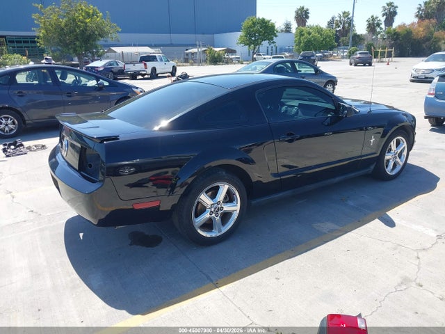 2008 Ford Mustang V6 Deluxe/v6 Premium მანქანა იყიდება აუქციონზე, vin: 1ZVHT80N885111007, აუქციონის ნომერი: 45007980