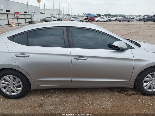 Hyundai ELANTRA SE 2020 5NPD74LF3LH609188 Image 14