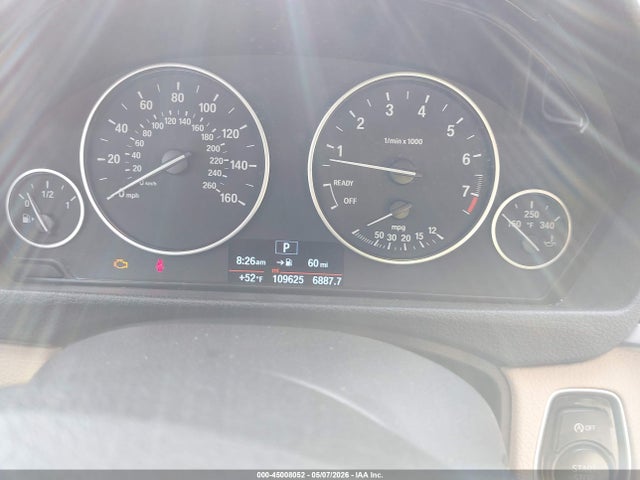2015 Bmw 320i Xdrive მანქანა იყიდება აუქციონზე, vin: WBA3C3G54FNT53678, აუქციონის ნომერი: 45008052