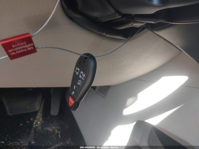 Продажа на аукционе авто 2015 Dodge Grand Caravan Sxt, vin: 2C4RDGCG2FR648239, номер лота: 45008059
