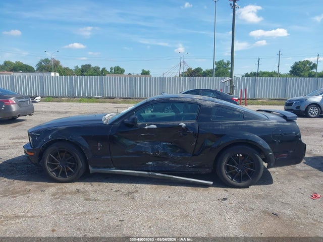 2006 Ford Mustang V6 მანქანა იყიდება აუქციონზე, vin: 1ZVFT80N965181149, აუქციონის ნომერი: 45008063