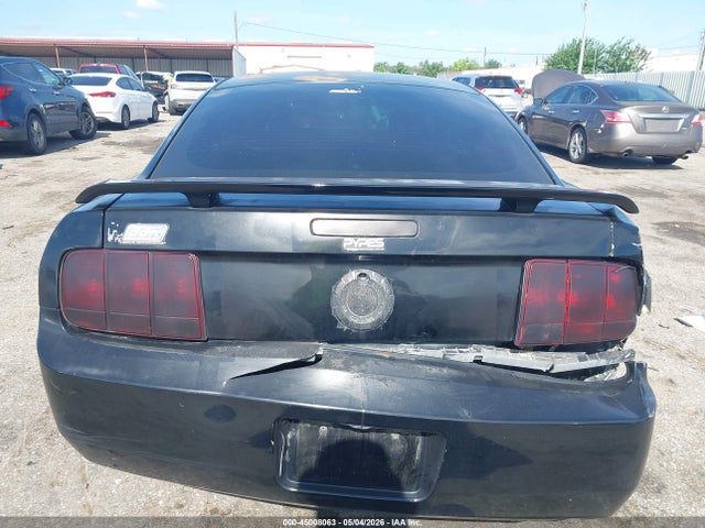 2006 Ford Mustang V6 მანქანა იყიდება აუქციონზე, vin: 1ZVFT80N965181149, აუქციონის ნომერი: 45008063
