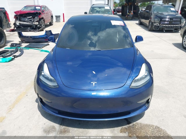 2018 Tesla Model 3 Long Range/performance მანქანა იყიდება აუქციონზე, vin: 5YJ3E1EB1JF099736, აუქციონის ნომერი: 45008072