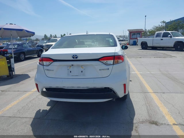 Toyota Corolla Hybrid Le 2022 JTDEAMDE2N3007716 Image 16