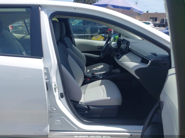 Toyota Corolla Hybrid Le 2022 JTDEAMDE2N3007716 Image 5