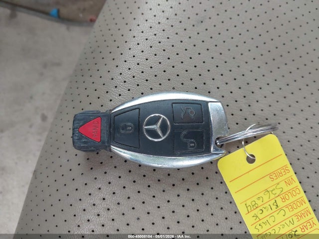 Продажа на аукционе авто 2011 Mercedes-benz C 300 Sport, vin: WDDGF5EB0BA526684, номер лота: 45008104