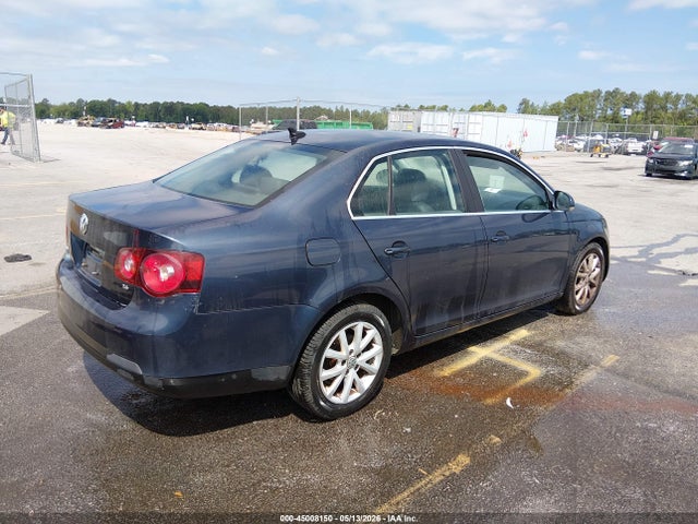 45008150 :رقم المزاد ، 3VWRZ7AJ2AM032425 vin ، 2010 Volkswagen Jetta Se مزاد بيع