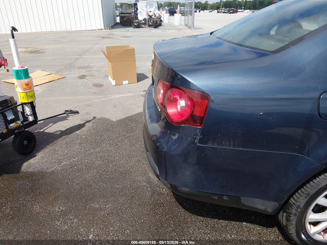 45008150 :رقم المزاد ، 3VWRZ7AJ2AM032425 vin ، 2010 Volkswagen Jetta Se مزاد بيع