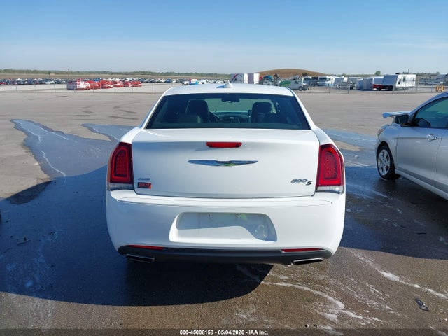 2016 Chrysler 300 300s მანქანა იყიდება აუქციონზე, vin: 2C3CCAGG9GH248707, აუქციონის ნომერი: 45008158