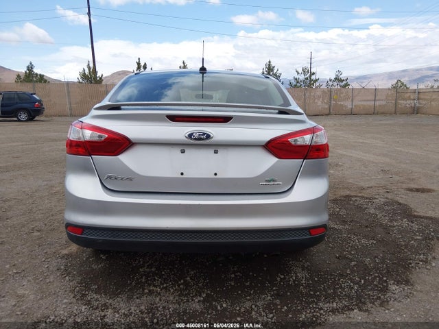 Ford FOCUS SE 2014 1FADP3F28EL306141 Image 16