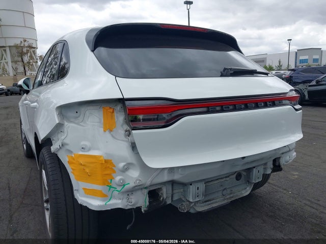 Porsche Macan 2020 WP1AA2A56LLB11435 Image 6