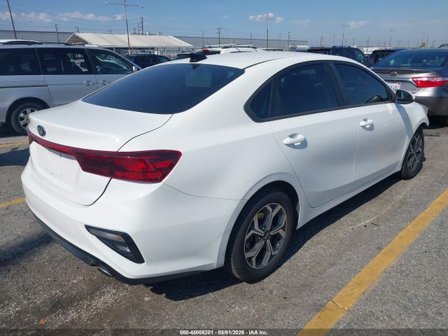Продажа на аукционе авто 2020 Kia Forte Lxs, vin: 3KPF24AD8LE209074, номер лота: 45008201