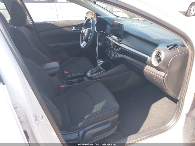 Продажа на аукционе авто 2020 Kia Forte Lxs, vin: 3KPF24AD8LE209074, номер лота: 45008201