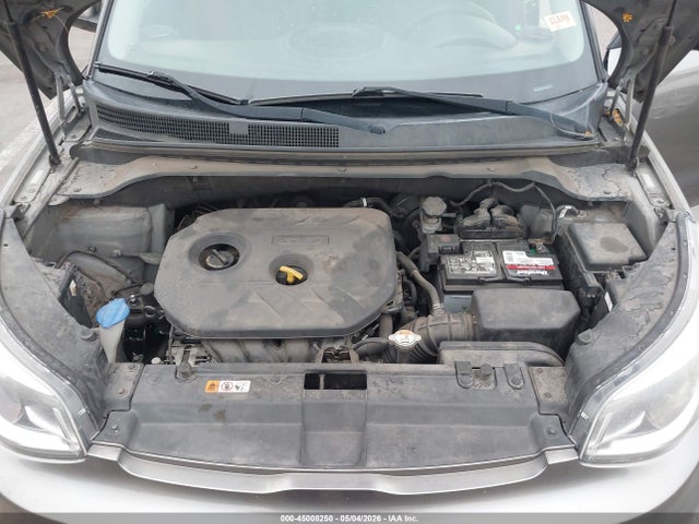Продаж на аукціоні авто 2018 Kia Soul +, vin: KNDJP3A5XJ7528083, номер лоту: 45008250