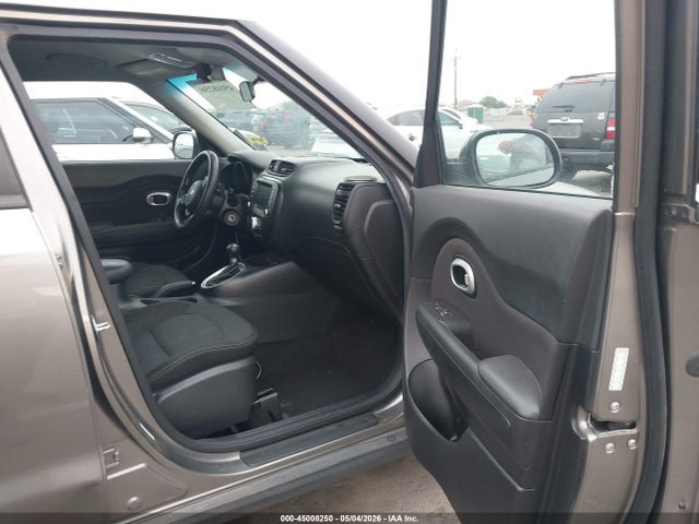Продаж на аукціоні авто 2018 Kia Soul +, vin: KNDJP3A5XJ7528083, номер лоту: 45008250