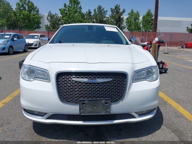 Продаж на аукціоні авто 2018 Chrysler 300 Limited, vin: 2C3CCAEG7JH148647, номер лоту: 45008252