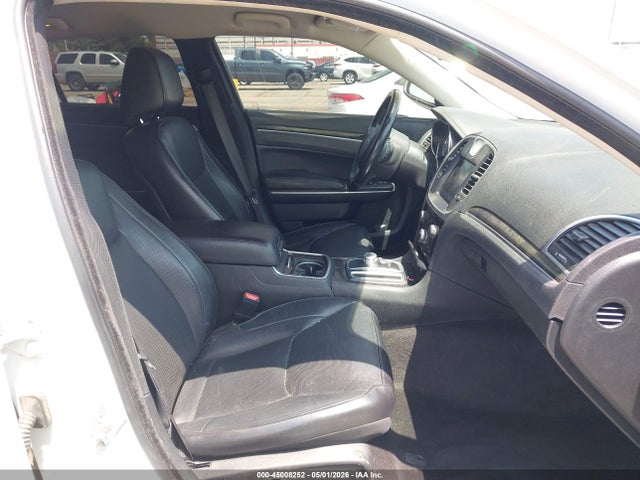 Продаж на аукціоні авто 2018 Chrysler 300 Limited, vin: 2C3CCAEG7JH148647, номер лоту: 45008252