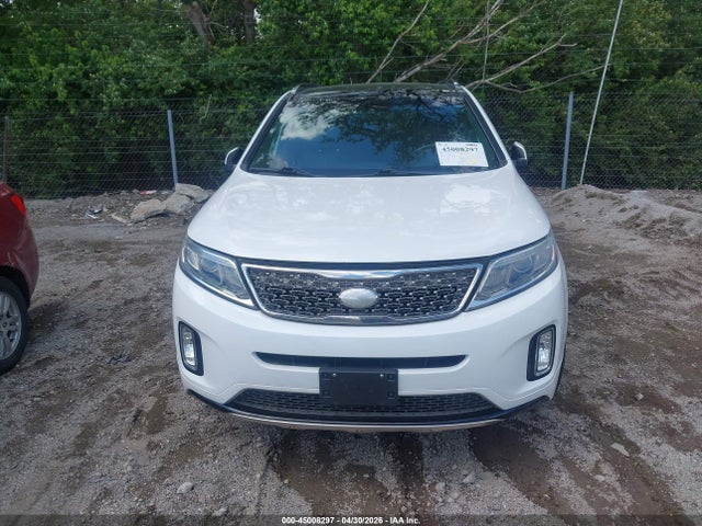 45008297 :رقم المزاد ، 5XYKWDA79FG579938 vin ، 2015 Kia Sorento Limited V6 مزاد بيع