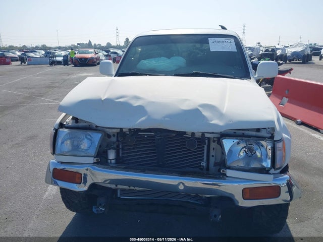 Продажа на аукционе авто 1998 Toyota 4runner Sr5 V6 Limited, vin: JT3GN87RXW0068791, номер лота: 45008314