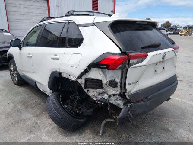 2022 Toyota Rav4 Xle Premium მანქანა იყიდება აუქციონზე, vin: JTMC1RFV4ND086463, აუქციონის ნომერი: 45008353