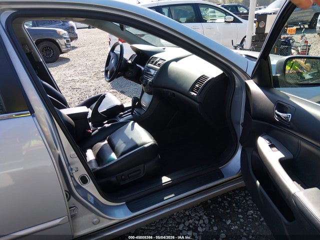 Auction sale of the 2004 Honda Accord 3.0 Ex, vin: 1HGCM66574A012722, lot number: 45008366
