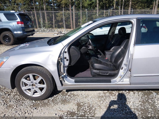 Auction sale of the 2004 Honda Accord 3.0 Ex, vin: 1HGCM66574A012722, lot number: 45008366