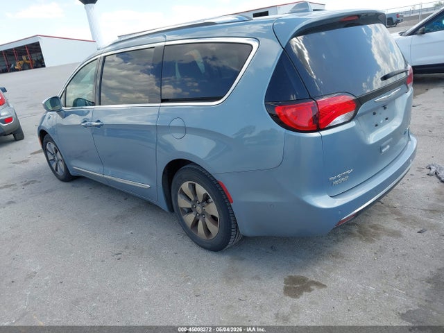 Продаж на аукціоні авто 2017 Chrysler Pacifica Hybrid Platinum, vin: 2C4RC1N71HR727689, номер лоту: 45008372