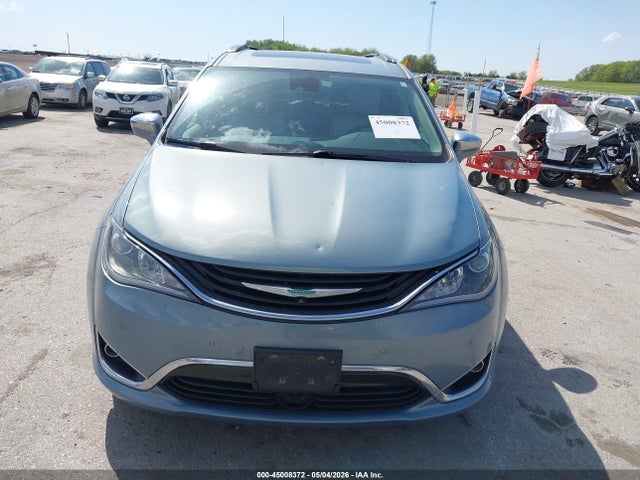 Продаж на аукціоні авто 2017 Chrysler Pacifica Hybrid Platinum, vin: 2C4RC1N71HR727689, номер лоту: 45008372