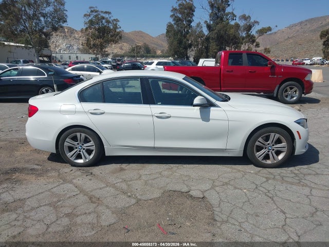 2018 Bmw 330i მანქანა იყიდება აუქციონზე, vin: WBA8B9C50JK677142, აუქციონის ნომერი: 45008373