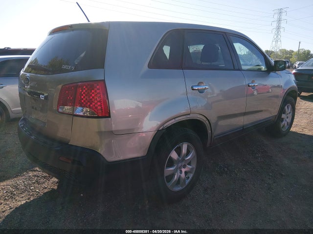 45008381 :رقم المزاد ، 5XYKT3A10DG345084 vin ، 2013 Kia Sorento Lx مزاد بيع