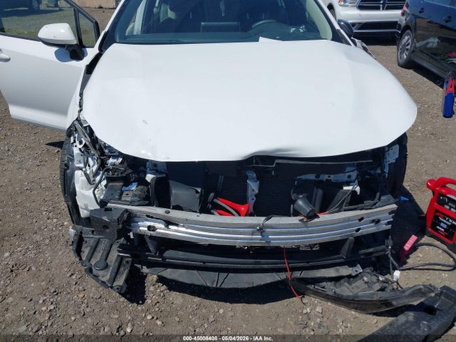 45008408 :رقم المزاد ، JTDEPMAE6MJ117455 vin ، 2021 Toyota Corolla Le مزاد بيع