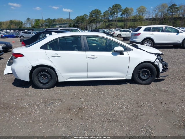 45008408 :رقم المزاد ، JTDEPMAE6MJ117455 vin ، 2021 Toyota Corolla Le مزاد بيع