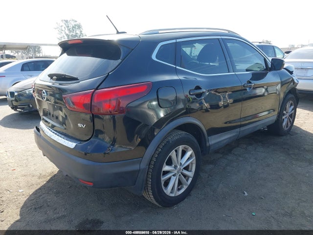 JN1BJ1CP9JW190967 Nissan Rogue Sport Sv