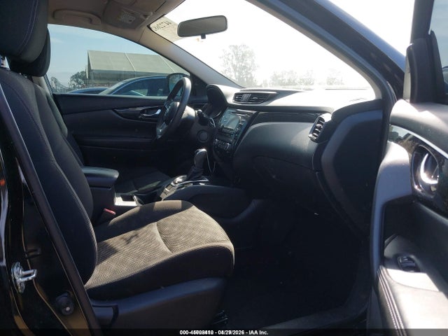 JN1BJ1CP9JW190967 Nissan Rogue Sport Sv