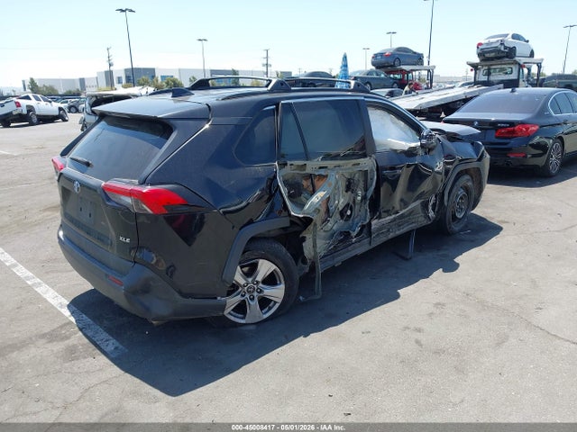 Toyota Rav4 Xle 2020 2T3W1RFV2LW058304 Image 4