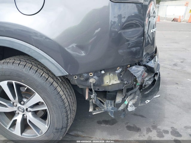 Toyota Rav4 Xle 2017 2T3WFREV7HW374517 Image 12