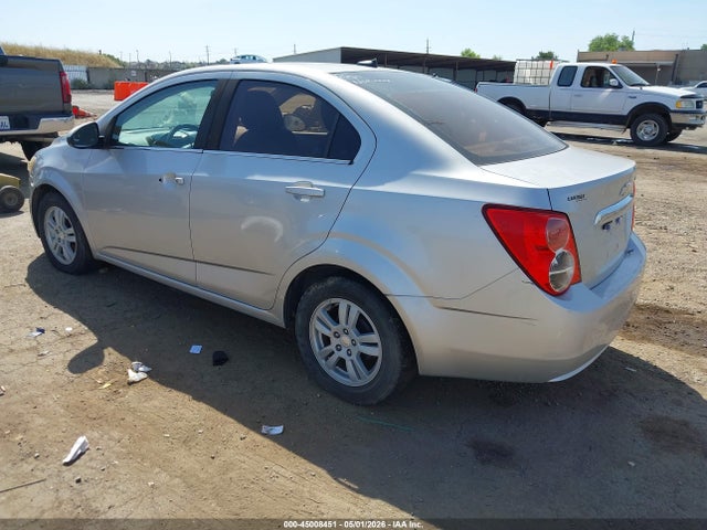 Chevrolet Sonic Lt Auto 2014 1G1JC5SG9E4104711 Image 3