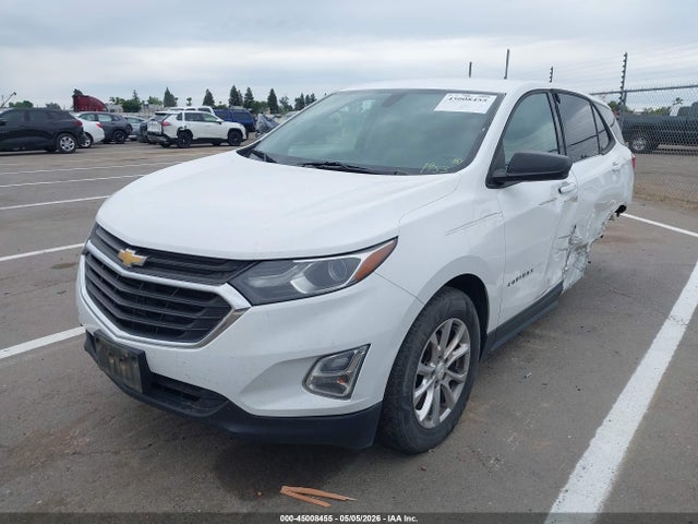 Chevrolet EQUINOX LS 2018 2GNAXHEV7J6142655 Image 2